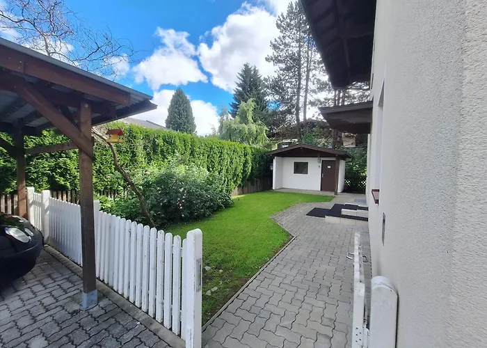The Steinbock Lodge With Garden And Bbq